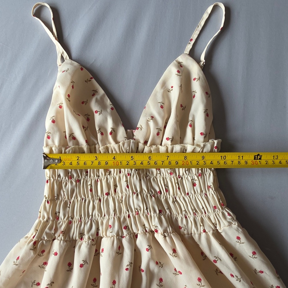 Princess Polly‎ Roza Floral Mini Dress Sleeveless Smocked Sundress Size 2 - Picture 2 of 7
